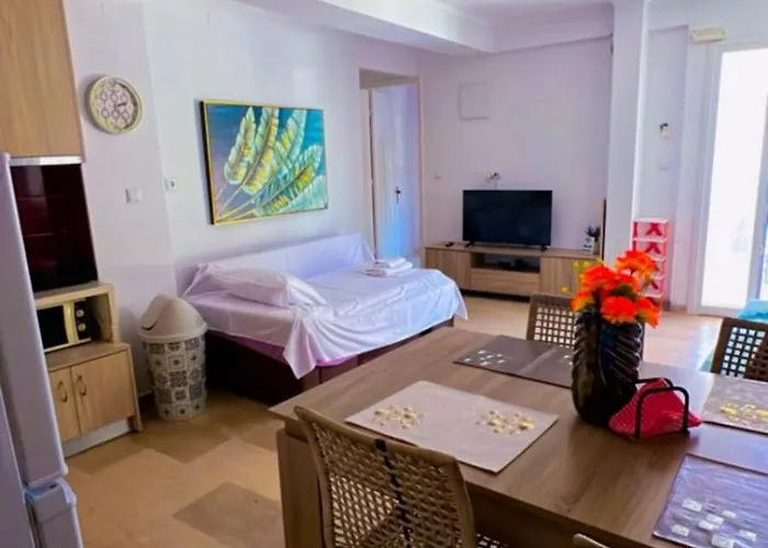 Anastelia - 1 Hébergement de vacances *