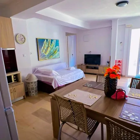 Anastelia - 1 Holiday home *